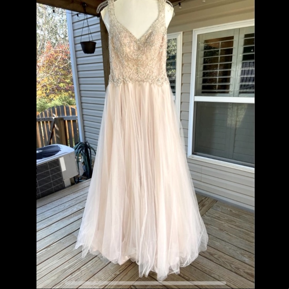 Wedding Dress - Stella York - Size 12